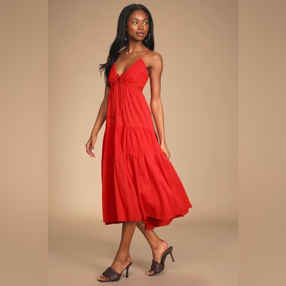 Out and About Bright Red Tiered Lace-Up Midi Dress - size XL - Picture 7 of 8